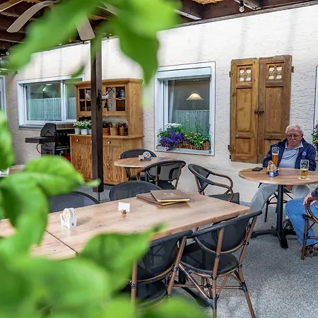 Landgasthof Ochsen מלון Neresheim